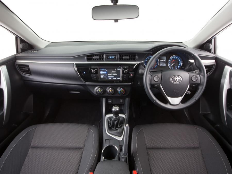  Toyota Corolla Sedan SX 2014 года  (фото 5 из 5)